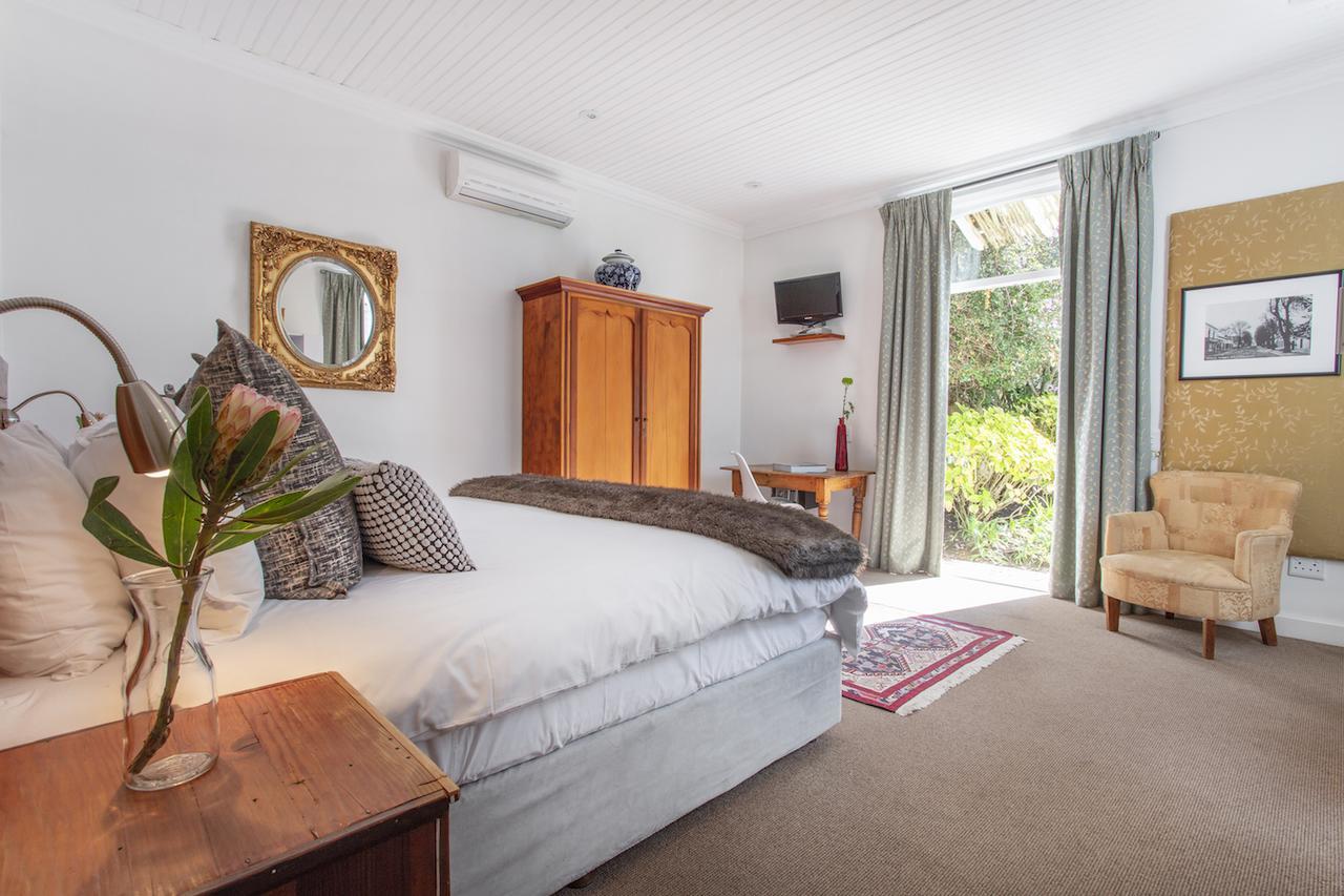 22 Die Laan Guest House Stellenbosch Ngoại thất bức ảnh