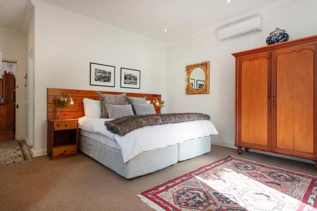 22 Die Laan Guest House Stellenbosch Ngoại thất bức ảnh