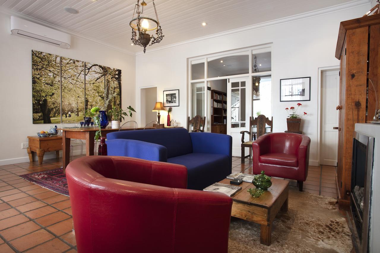 22 Die Laan Guest House Stellenbosch Ngoại thất bức ảnh